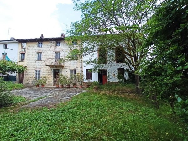 casa indipendente in vendita a Rosignano Monferrato