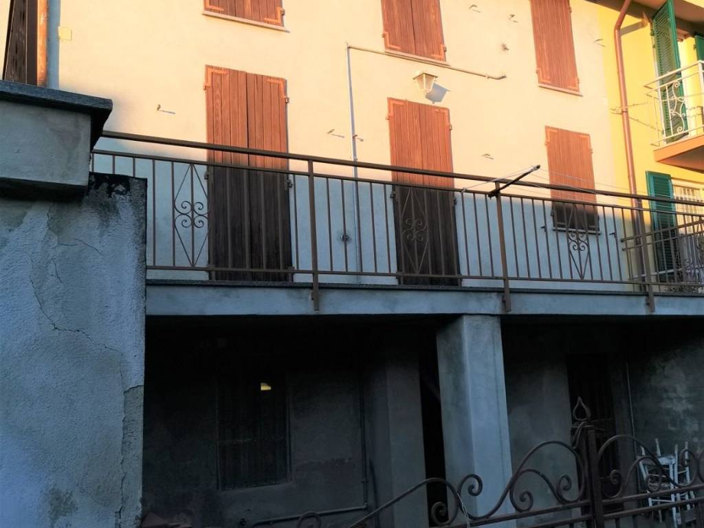 casa indipendente in vendita a Rosignano Monferrato