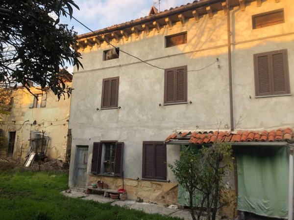 casa indipendente in vendita a Rosignano Monferrato