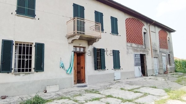 casa indipendente in vendita a Rosignano Monferrato