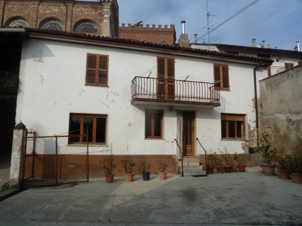casa indipendente in vendita a Sala Monferrato
