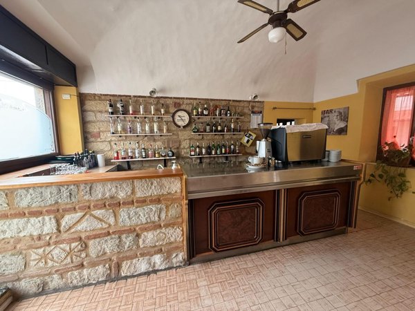 negozio in vendita a Sala Monferrato