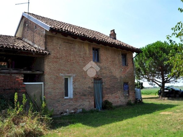 casa indipendente in vendita a Sale