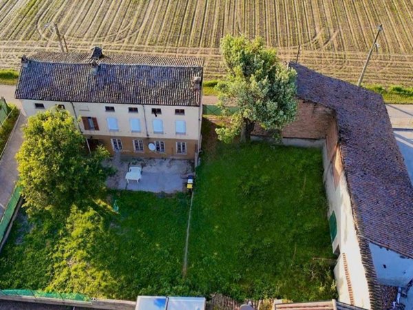 casa indipendente in vendita a Sale