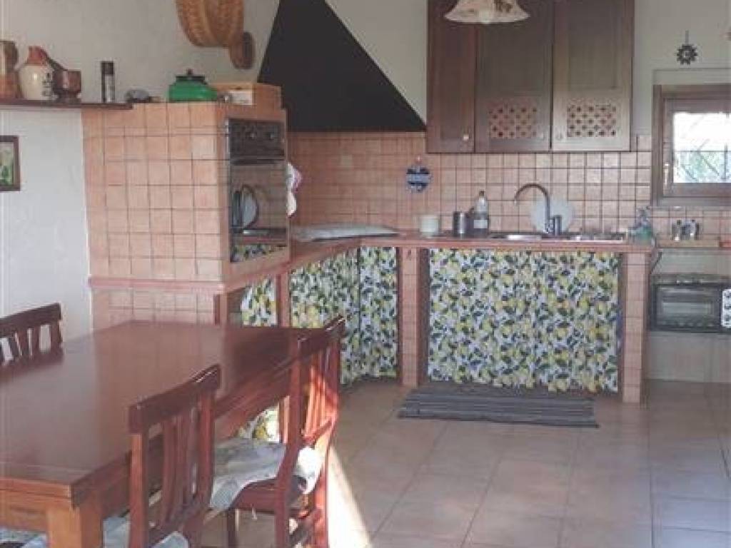casa indipendente in vendita a Sale