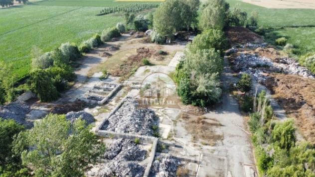 terreno agricolo in vendita a Sale
