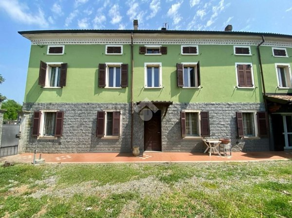 casa indipendente in vendita a Sale