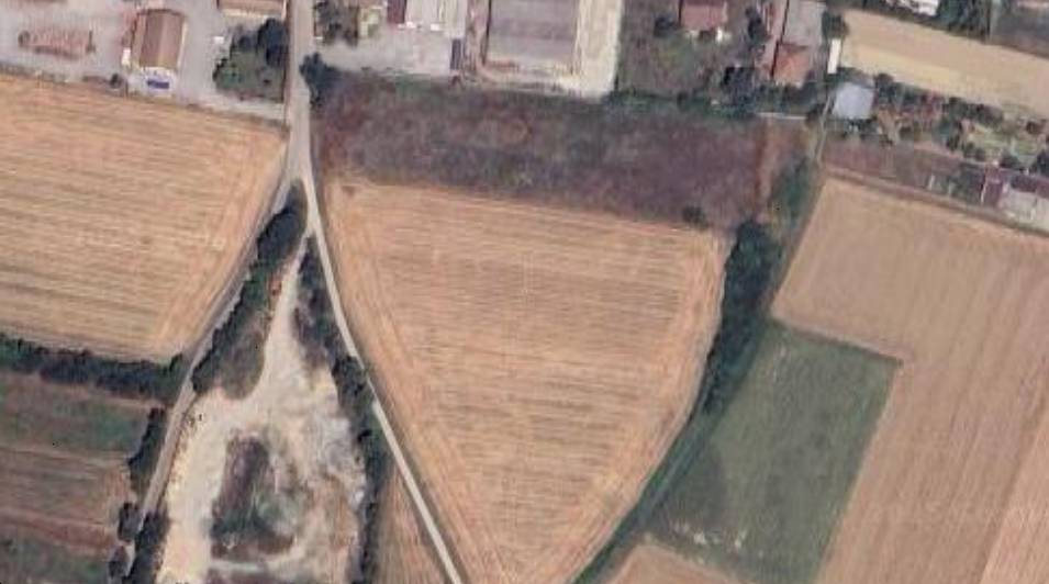 terreno edificabile in vendita a Sale