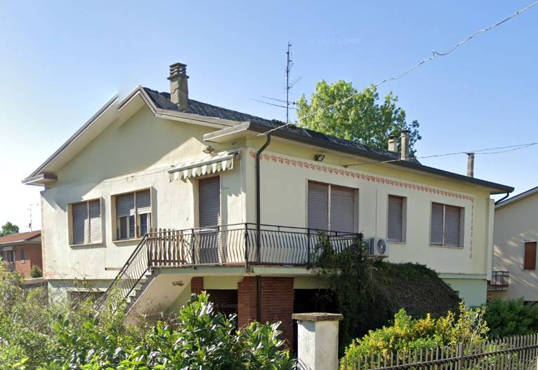 casa indipendente in vendita a Sale
