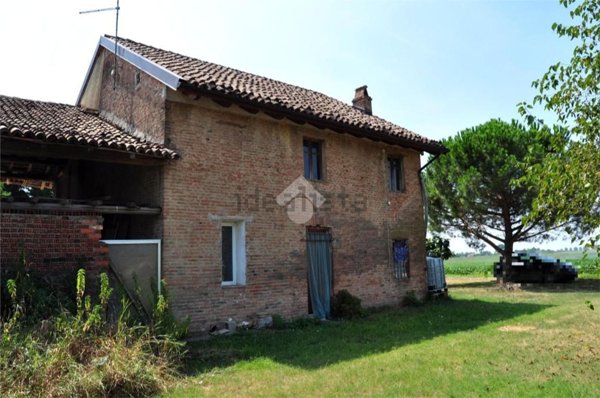 casa indipendente in vendita a Sale