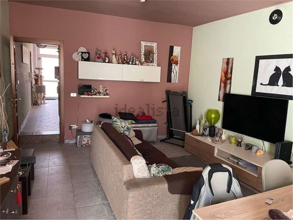 casa indipendente in vendita a Sale