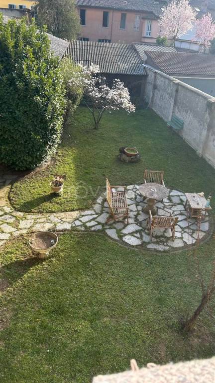 casa indipendente in vendita a Sale