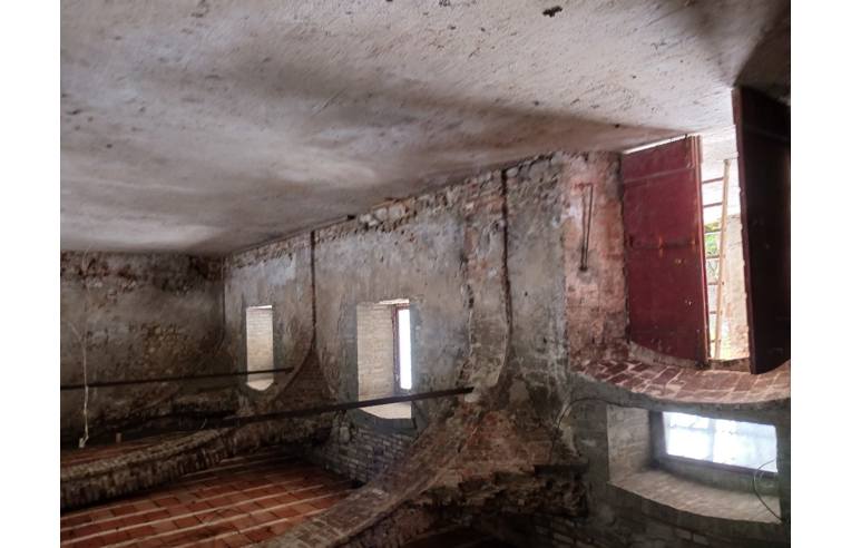 casa indipendente in vendita a Sale