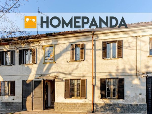 casale in vendita a Sale