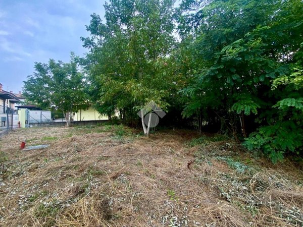 casa indipendente in vendita a Sale