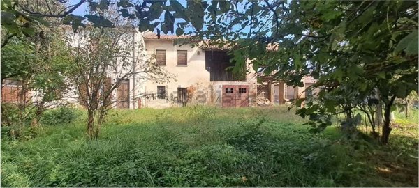 casa indipendente in vendita a Sale