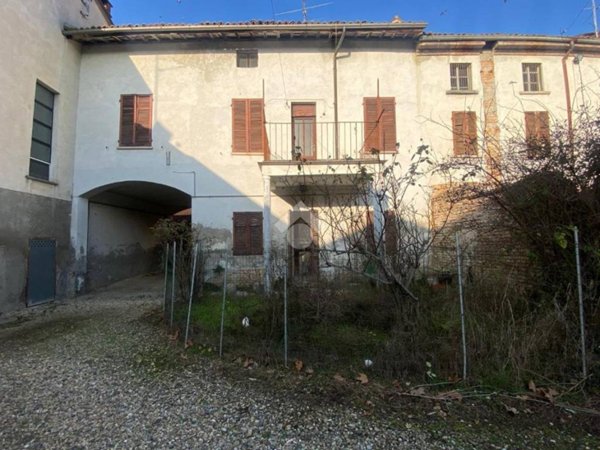casa indipendente in vendita a Sale
