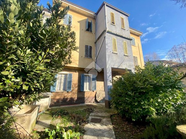 casa indipendente in vendita a Sale