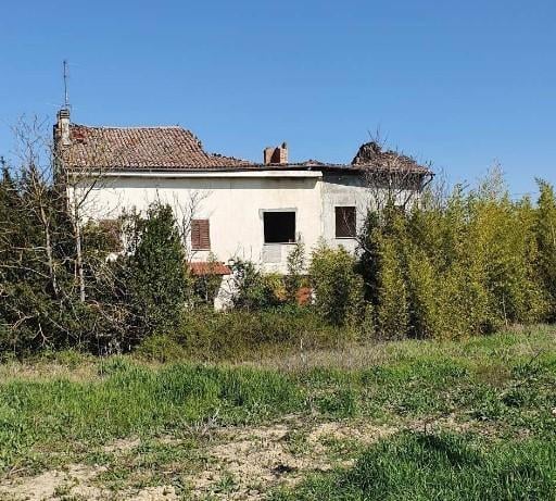 terreno agricolo in vendita a Sale