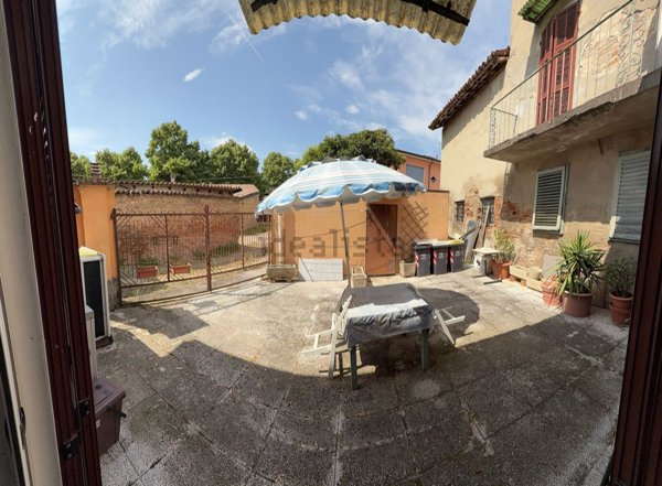 casa indipendente in vendita a Sale