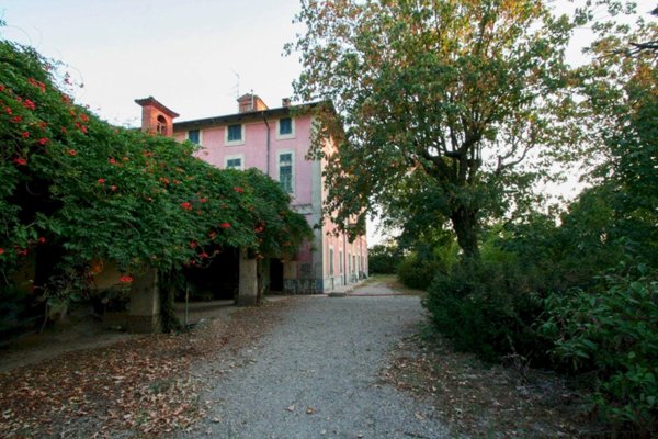 villa in vendita a Sale