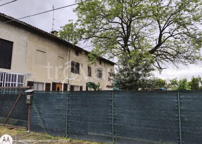 casa indipendente in vendita a Sale