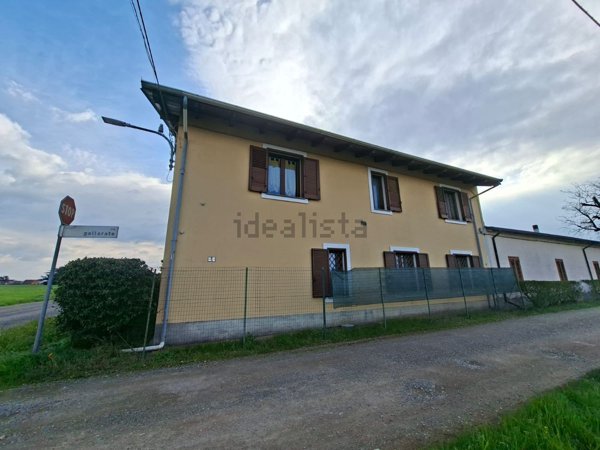 casa indipendente in vendita a Sale