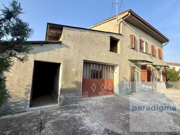 casa indipendente in vendita a Sale