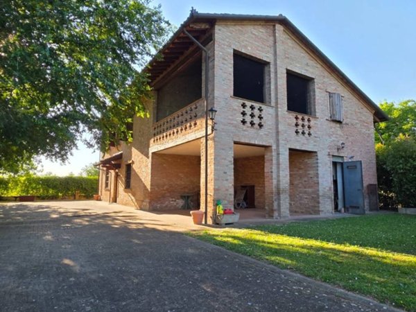 casa indipendente in vendita a Sale