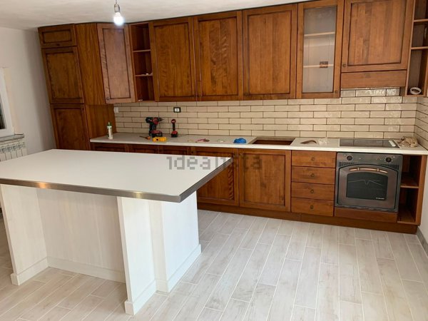 casa indipendente in vendita a Sale