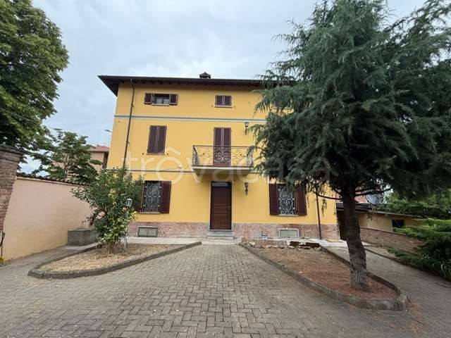 casa indipendente in vendita a Sale