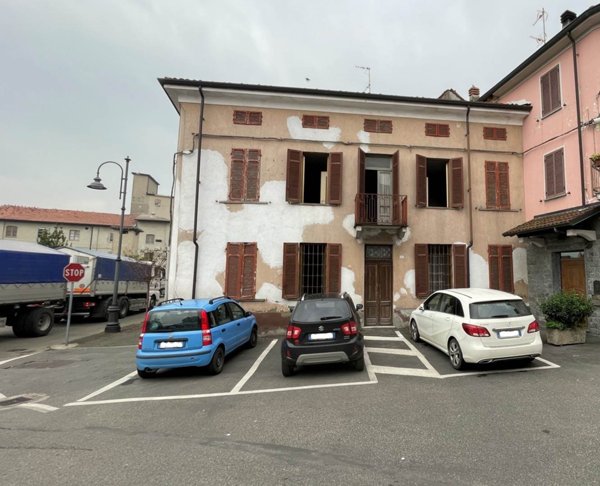 casa indipendente in vendita a Sale