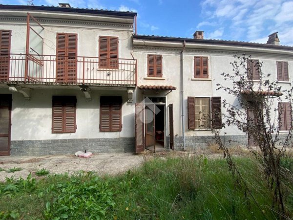 casa indipendente in vendita a Sale