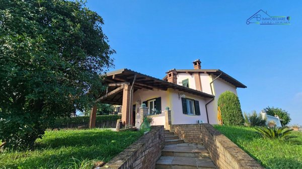 casa indipendente in vendita a San Cristoforo