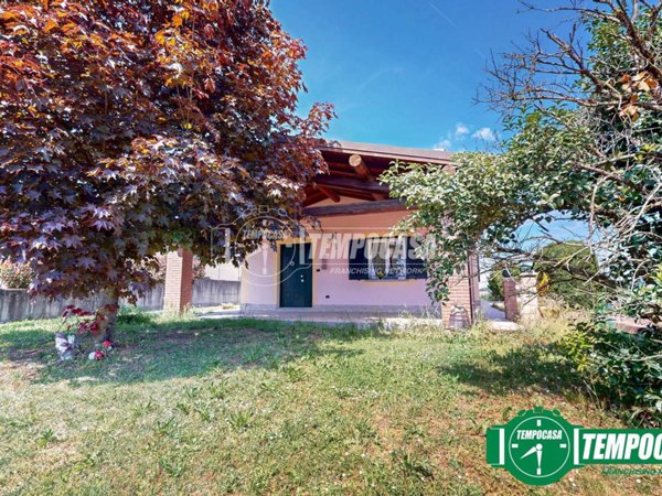 casa indipendente in vendita a San Cristoforo