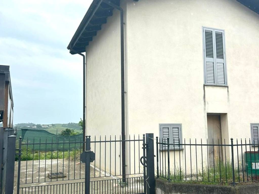 casa indipendente in vendita a San Giorgio Monferrato
