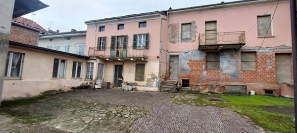 casa indipendente in vendita a San Salvatore Monferrato