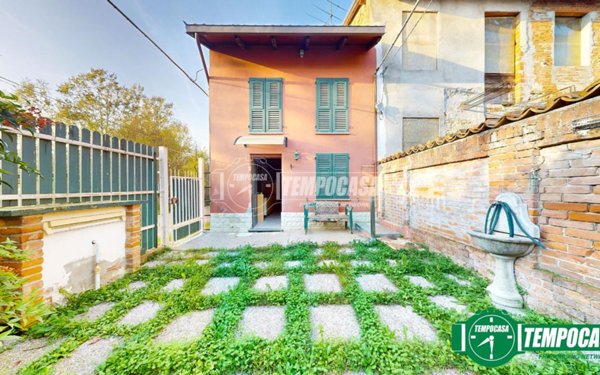 casa indipendente in vendita a San Salvatore Monferrato