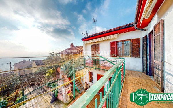 casa indipendente in vendita a San Salvatore Monferrato