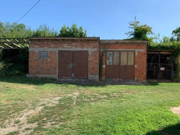 casa indipendente in vendita a San Salvatore Monferrato