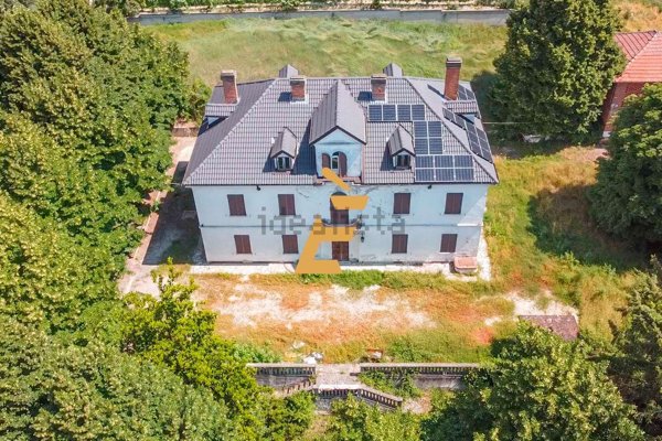 casa indipendente in vendita a San Salvatore Monferrato