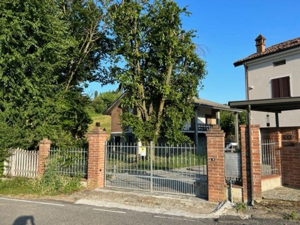 casa indipendente in vendita a San Salvatore Monferrato in zona Frescondino