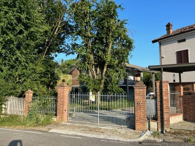 casa indipendente in vendita a San Salvatore Monferrato in zona Frescondino