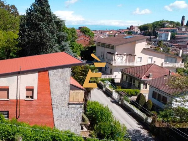 casa indipendente in vendita a San Salvatore Monferrato