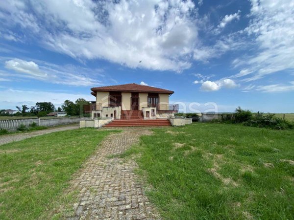 casa indipendente in vendita a San Salvatore Monferrato in zona Fosseto