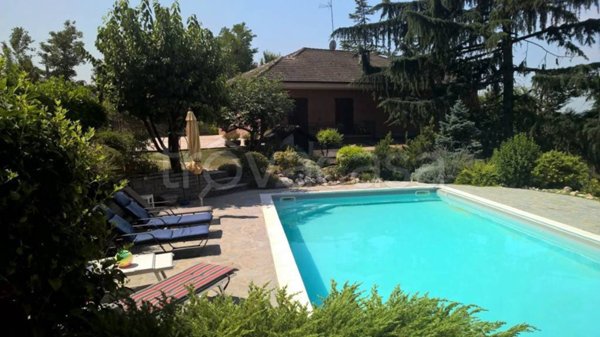 casa indipendente in vendita a San Salvatore Monferrato