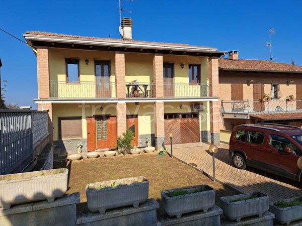 casa indipendente in vendita a San Salvatore Monferrato in zona Valparolo