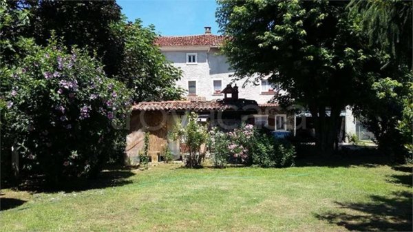 casa indipendente in vendita a San Salvatore Monferrato