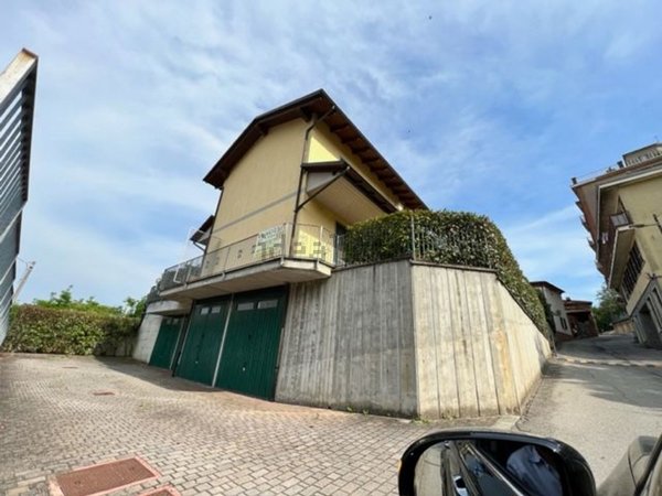 casa indipendente in vendita a San Salvatore Monferrato