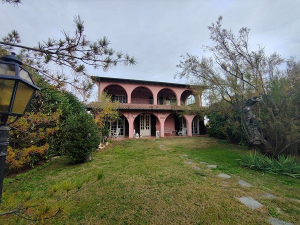 casa indipendente in vendita a San Salvatore Monferrato